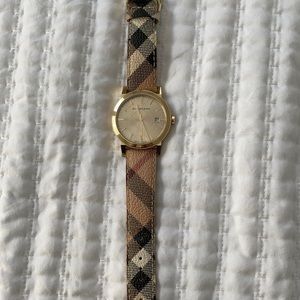 Burberry watch